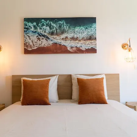 Beach House Ericeira - Big Apartamento