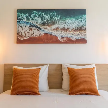 Beach House Ericeira - Big Apartamento *