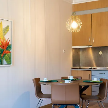 Beach House Ericeira - Big Apartamento *